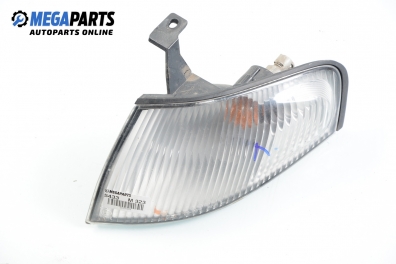 Мигач за Mazda 323 P V Hatchback (10.1996 - 09.1998), хечбек, позиция: лява