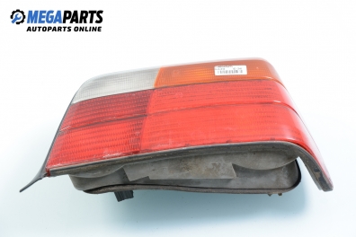 Стоп за BMW 3 Series E36 Sedan (09.1990 - 02.1998), седан, позиция: дясна