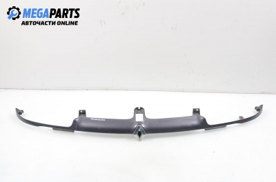 Решетка за Renault Safrane I Sedan (04.1992 - 10.1997)