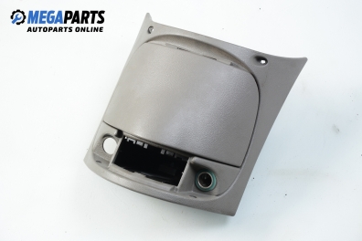 Пепелник за Citroen Xsara Picasso (09.1999 - 06.2012)