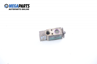 Разпределител климатик за Seat Toledo I Hatchback (01.1991 - 10.1999) 1.6 i, 101 к.с.
