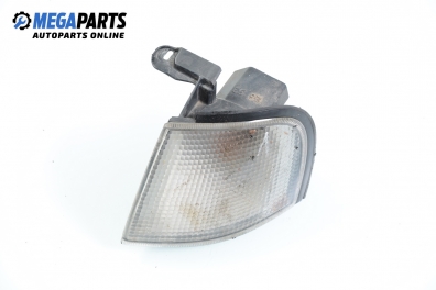 Мигач за Nissan Primera Sedan I (06.1990 - 06.1996), седан, позиция: лява