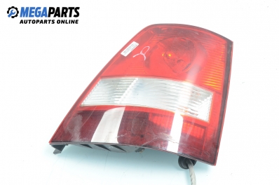 Стоп за Kia Sorento I SUV (08.2002 - 12.2009), позиция: дясна