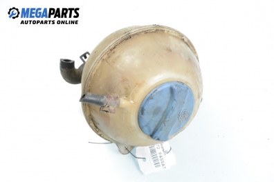 Казанче за антифриз за Volkswagen Passat Variant B3, B4 (02.1988 - 06.1997) 1.8, 90 к.с.