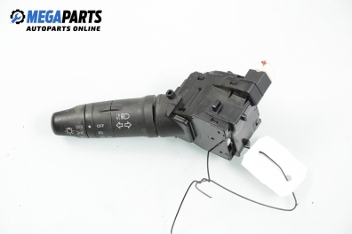 Лостче за светлини за Nissan Primera Hatchback III (01.2002 - 06.2007)