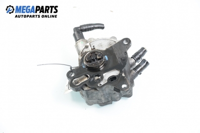 Вакуум помпа за Volkswagen Touran Minivan (02.2003 - 05.2010) 2.0 TDI, 136 к.с.