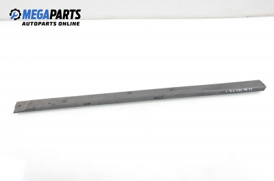 Външни лайсни за Volkswagen Golf II Hatchback (08.1983 - 12.1992), позиция: предна, дясна