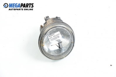 Халоген за Renault Megane I Hatchback (08.1995 - 12.2004), хечбек, позиция: дясна