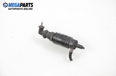 Помпичка за чистачки за Audi A8 Sedan I (03.1994 - 12.2002)