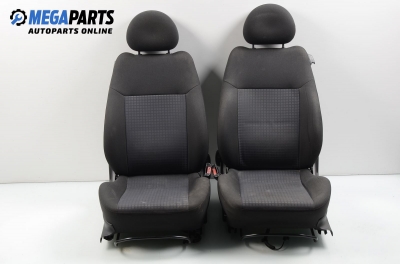 Комплект салон за Opel Corsa C Hatchback (09.2000 - 12.2009), 2+1 вр.