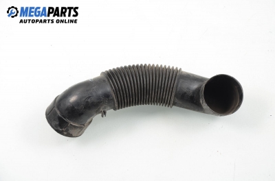 Въздуховод за Volkswagen Polo Hatchback II (10.1994 - 10.1999) 75 1.6, 75 к.с.