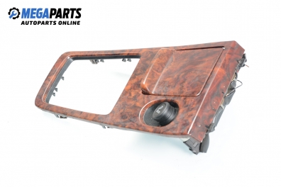 Пепелник за Nissan Primera Traveller II (06.1996 - 01.2002)