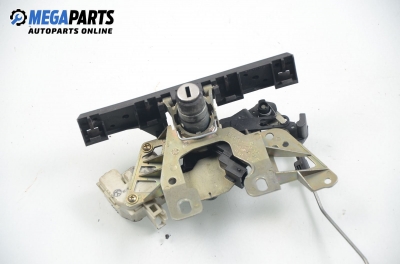 Ключалка заден капак за Volkswagen Passat Sedan B5 (08.1996 - 12.2001), седан