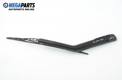 Рамо задна чистачка за Renault Clio I Hatchback (05.1990 - 09.1998)