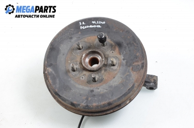 Шенкел главина за Land Rover Freelander SUV I (02.1998 - 10.2006), позиция: задна, лява