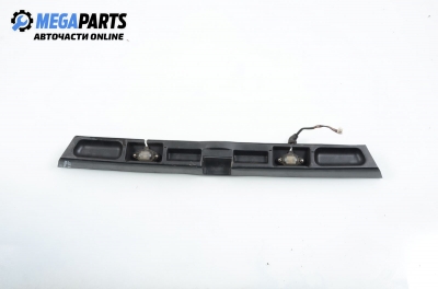 Плафони заден номер за Nissan Primera Sedan II (06.1996 - 12.2001), седан, позиция: задна