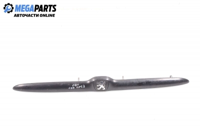 Лайсна заден капак за Peugeot 206 Hatchback (08.1998 - 12.2012), позиция: задна