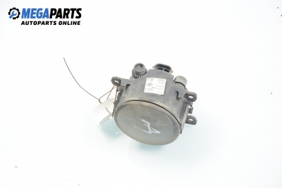 Халоген за Renault Megane II Hatchback (07.2001 - 10.2012), хечбек, позиция: дясна, № 8200074008 / Valeo