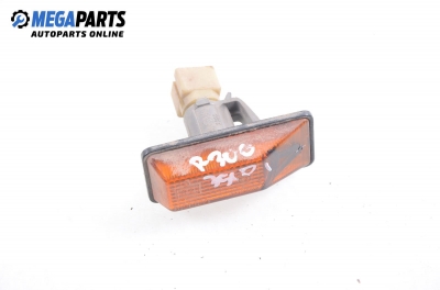 Мигач за Peugeot 306 Hatchback (01.1993 - 10.2003), хечбек