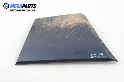 Външни лайсни за Mercedes-Benz 190 Sedan (W201) (10.1982 - 08.1993), седан, позиция: задна, лява