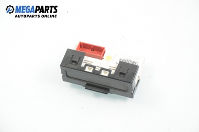 Дисплей за Renault Megane II Hatchback (07.2001 - 10.2012)