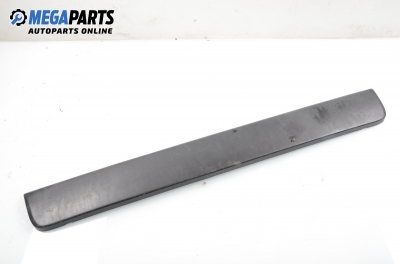 Външни лайсни за Peugeot Partner Combispace (05.1996 - 12.2015), пътнически