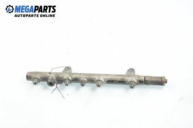 Горивна рейка за Renault Megane II Hatchback (07.2001 - 10.2012) 1.9 dCi (BM0G, CM0G), 120 к.с., Bosch