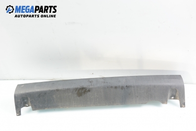 Задна броня за Fiat Doblo Van I (03.2001 - 11.2009), пътнически