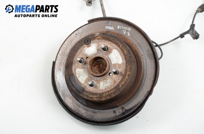 Шенкел главина за Toyota Corolla Hatchback (11.2001 - 02.2007), позиция: задна, дясна