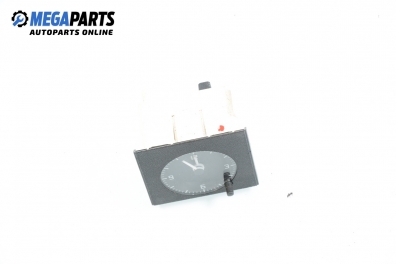 Часовник за Renault Clio I Hatchback (05.1990 - 09.1998)