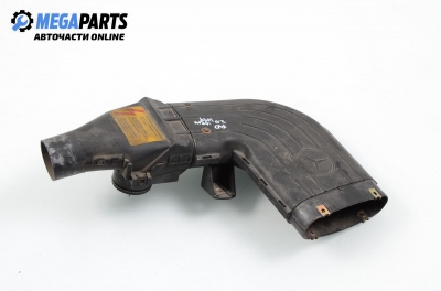 Въздуховод за Mercedes-Benz 190 Sedan (W201) (10.1982 - 08.1993) 2.0 (201.023), 102 к.с.