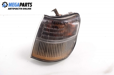 Мигач за Mitsubishi Pajero II SUV (12.1990 - 10.1999), позиция: лява