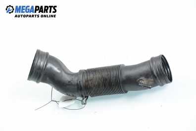 Въздуховод за Volkswagen Passat Sedan B5.5 (10.2000 - 12.2005) 2.0, 115 к.с.