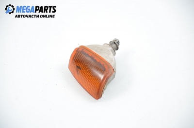 Мигач за Volkswagen Polo Hatchback I (10.1981 - 09.1994), позиция: лява