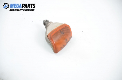 Мигач за Volkswagen Polo Hatchback I (10.1981 - 09.1994), хечбек, позиция: дясна