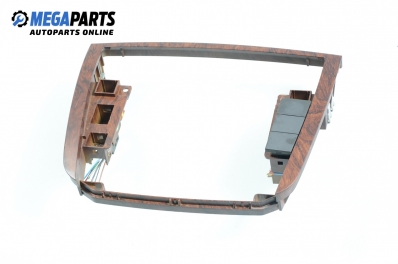 Централна конзола за Opel Omega B Estate (03.1994 - 07.2003)