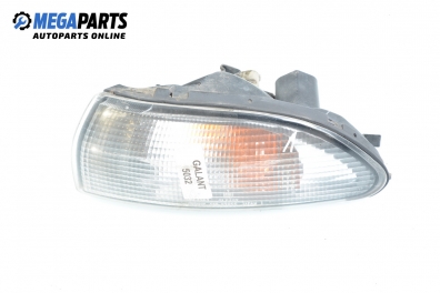 Мигач за Mitsubishi Galant V Sedan (11.1992 - 12.1998), седан, позиция: лява