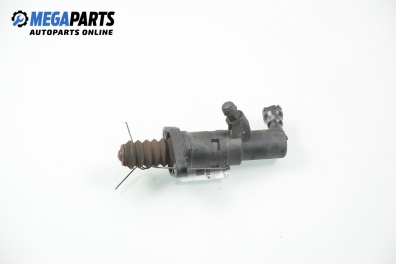 Долна помпа за съединител за Volkswagen Golf V Hatchback (10.2003 - 02.2009)