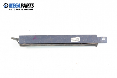 Лайсна под фар за Mercedes-Benz E-Class Sedan (W124) (06.1993 - 12.1995), седан, позиция: дясна