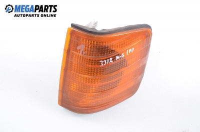 Мигач за Mercedes-Benz 190 Sedan (W201) (10.1982 - 08.1993), позиция: лява