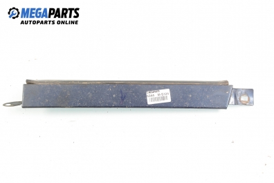 Лайсна под фар за Mercedes-Benz E-Class Sedan (W124) (06.1993 - 12.1995), седан, позиция: лява