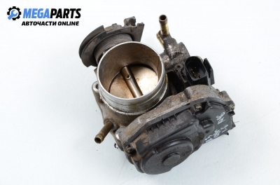 Дроселова клапа за Audi A3 Hatchback I (09.1996 - 05.2003) 1.6, 101 к.с.