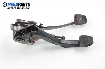 Спирачен педал и педал съединител за Mercedes-Benz C-Class Sedan (W202) (03.1993 - 05.2000)