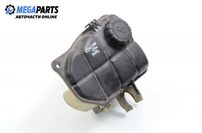 Казанче за антифриз за Mercedes-Benz C-Class Estate (S203) (03.2001 - 08.2007) C 220 CDI (203.206), 143 к.с.