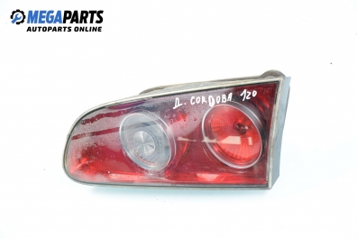 Вътрешен стоп за Seat Cordoba Sedan III (09.2002 - 11.2009), позиция: дясна