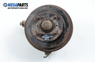 Шенкел главина за Nissan Primera Hatchback I (06.1990 - 06.1996), позиция: задна, лява