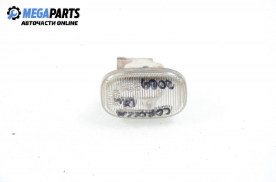 Мигач за Toyota Corolla Sedan IV (03.2001 - 03.2008), седан