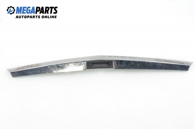 Лайсна заден капак за Opel Astra H Hatchback (01.2004 - 05.2014), хечбек