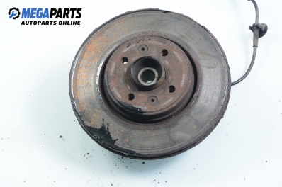 Шенкел главина за Renault Megane I Grandtour (03.1999 - 08.2003), позиция: предна, лява