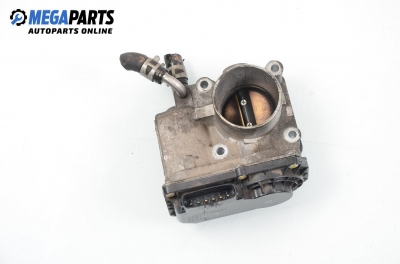 Дроселова клапа за Toyota Corolla Hatchback (11.2001 - 02.2007) 1.6 VVT-i (ZZE121), 110 к.с., № 22030-0D021